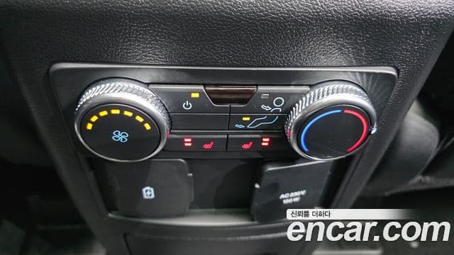 Ford Explorer 6세대 2.3 Limited 4WD, 2022 19