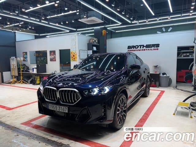 BMW X6 (G06) xDrive40i M Sport, 2024 1