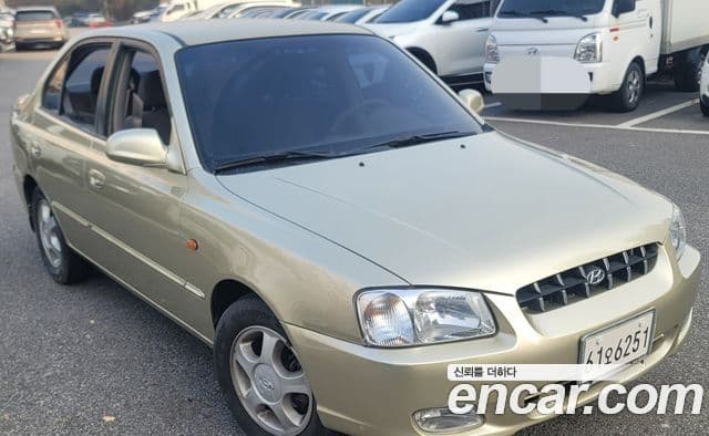 Hyundai 베르나 люксовая версия, 2000 3