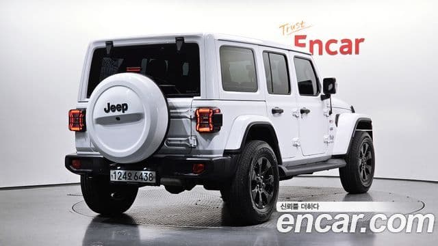 Jeep Wrangler (JL) 2.0 Overland 4도어, 2019 2