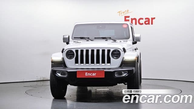 Jeep Wrangler (JL) 2.0 Overland 4도어, 2019 3