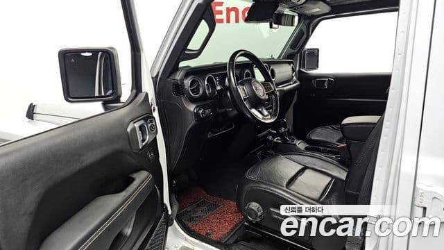 Jeep Wrangler (JL) 2.0 Overland 4도어, 2019 11