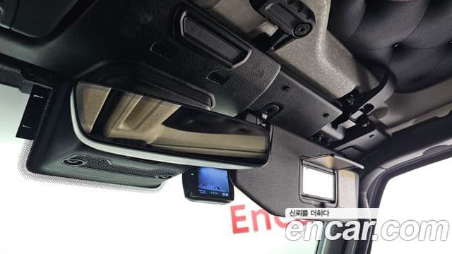 Jeep Wrangler (JL) 2.0 Overland 4도어, 2019 19