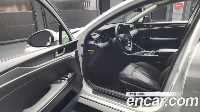 Kia K5 3세대 Prestige, 2020 10