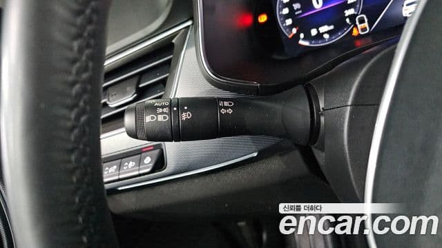 Renault Korea(Samsung) XM3 Signature, 2020 14