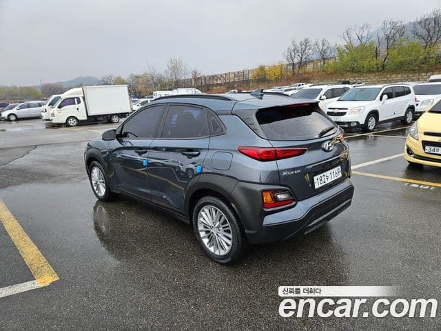 Hyundai Kona Premium, 2020 все фото