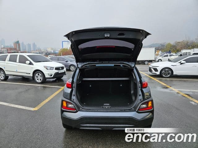 Hyundai Kona Premium, 2020 8