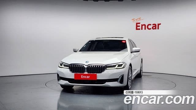 BMW 5시리즈 (G30) Luxury, 2023 9