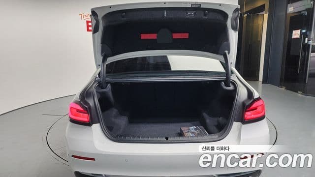 BMW 5시리즈 (G30) Luxury, 2023 18