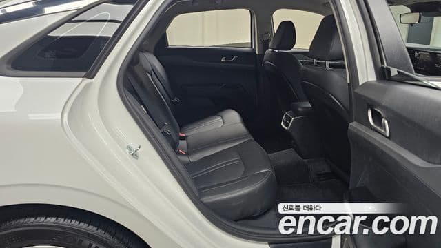 Kia K5 3세대 Trendy, 2022 12