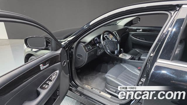 Hyundai Genesis Prime Pack, 2012 10