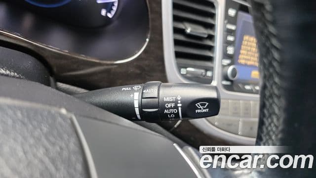 Hyundai Genesis Prime Pack, 2012 16