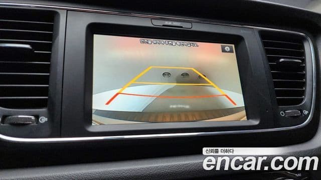 Kia All New Carnival Luxury, 2017 15