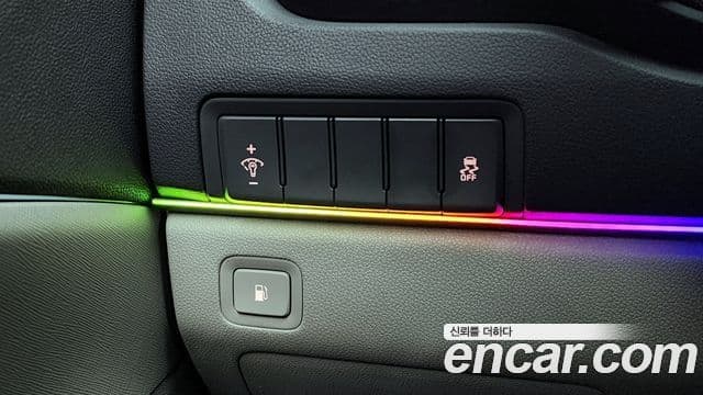 Kia All New Carnival Luxury, 2017 17