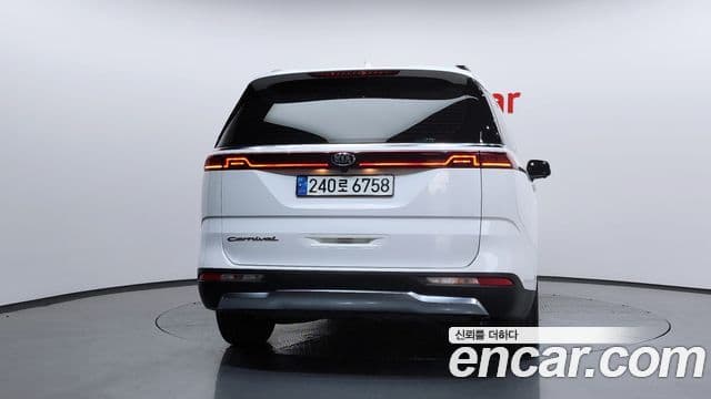 Kia Carnival 4세대 Signature, 2021 4
