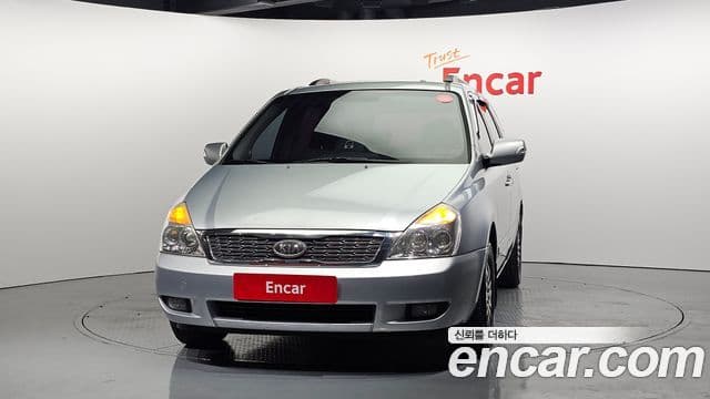 Kia Carnival R R Special, 2010 4