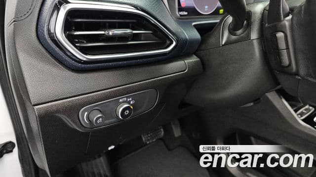 Chevrolet(GM대우) 볼트 EUV Premier, 2022 16