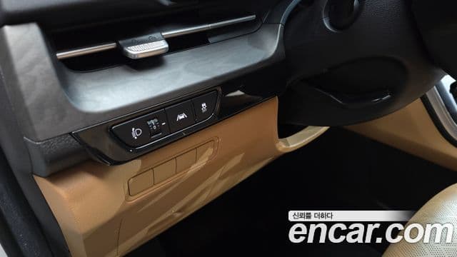 Kia Carnival 4세대 Prestige, 2023 16