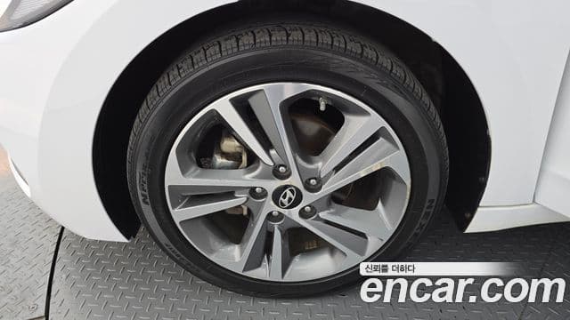 Hyundai Avante AD 1.6 GDI Value Plus, 2018 все фото