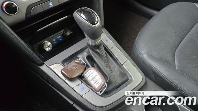 Hyundai Avante AD 1.6 GDI Value Plus, 2018 9