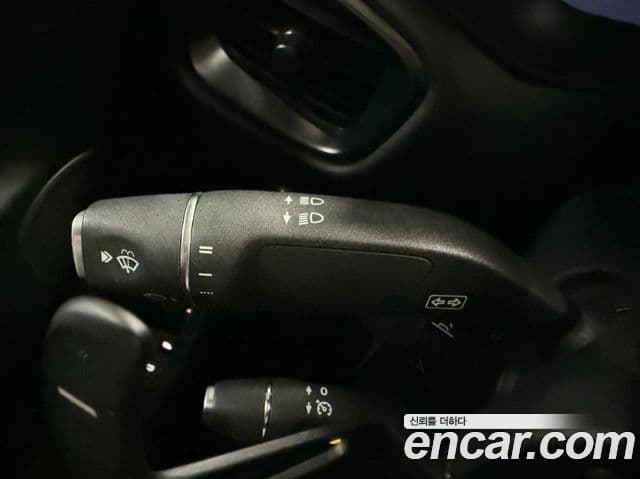 Aston Martin 밴티지 2세대 4.0 V8 купе, 2020 18