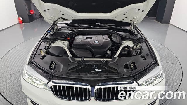 BMW 5시리즈 (G30) 530i xDrive Luxury Plus, 2019 6