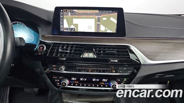 BMW 5시리즈 (G30) 530i xDrive Luxury Plus, 2019 14