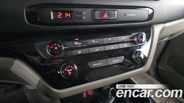 Kia The / новый New Carnival Prestige, 2019 18