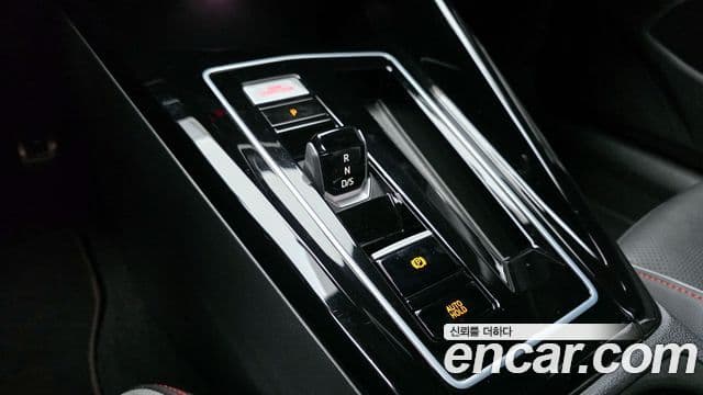 Volkswagen Гольф 8세대 2.0 GTI, 2023 9