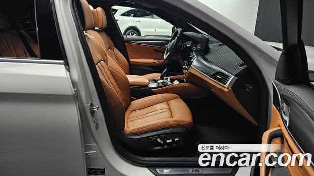 BMW 5시리즈 (G30) 520i M Sport, 2023 11