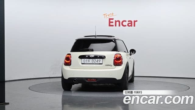 Mini Cooper D 3세대, 2016 4