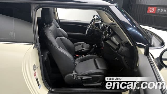 Mini Cooper D 3세대, 2016 10