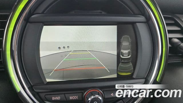 Mini Cooper D 3세대, 2016 14