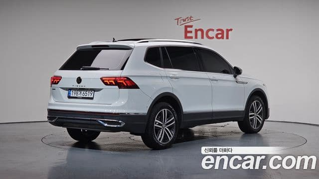 Volkswagen Tiguan Allspace Prestige, 2024 2