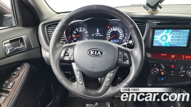 Kia K5 Prestige, 2012 13