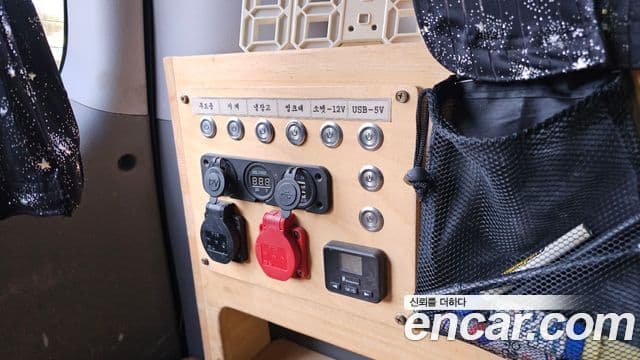 Hyundai Grand Starex кемпер, 2012 17