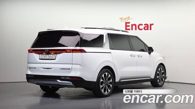 Kia Carnival 4세대 Signature, 2021 2