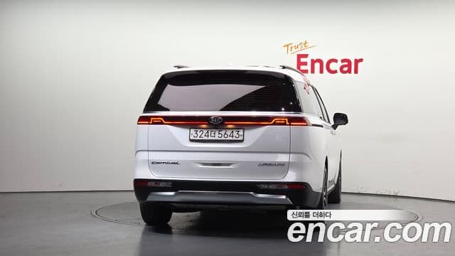 Kia Carnival 4세대 Signature, 2021 4