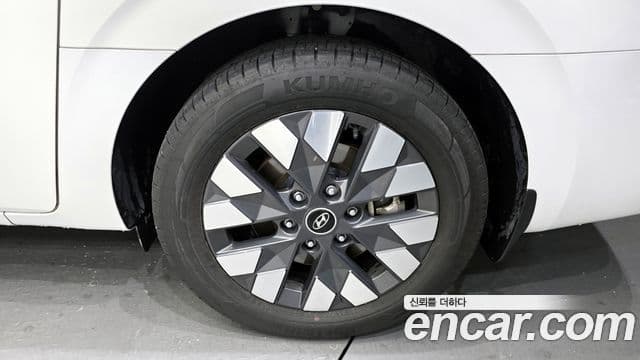 Hyundai Staria Inspiration, 2024 все фото