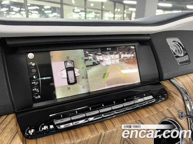 Rolls-Royce Cullinan, 2020 9