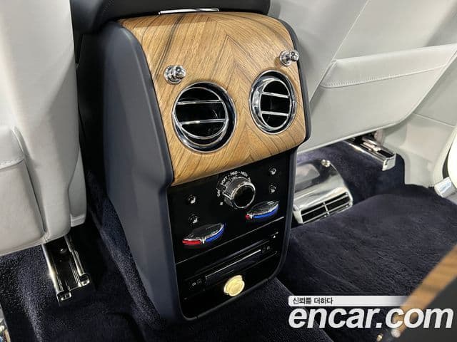 Rolls-Royce Cullinan, 2020 14