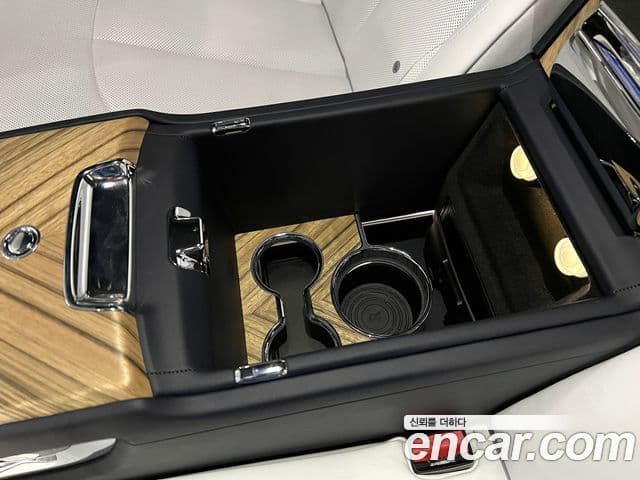 Rolls-Royce Cullinan, 2020 18