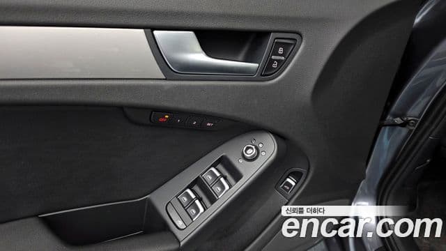 Audi New A4 B8, 2015 11