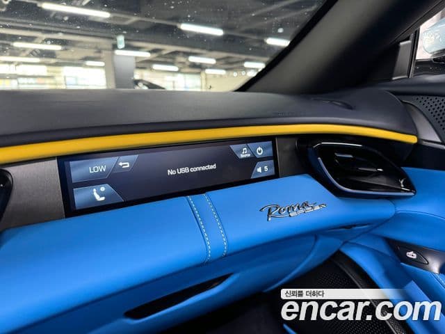 Ferrari 로마 3.9 Spyder, 2025 11