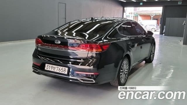 Kia K7 Premier 3.0 LPI Prestige(арендный автомобиль), 2020 2