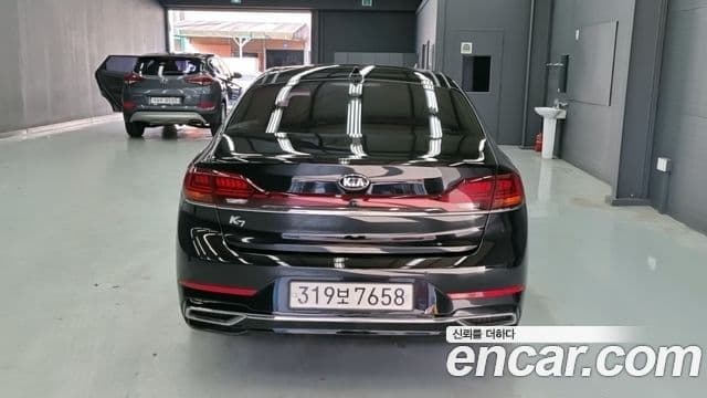 Kia K7 Premier 3.0 LPI Prestige(арендный автомобиль), 2020 4