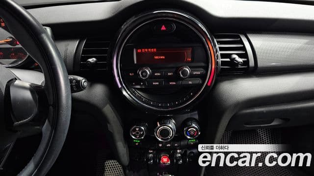 Mini Cooper D 3세대, 2014 14