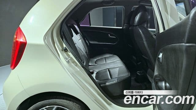 Kia All New Morning Luxury, 2012 12