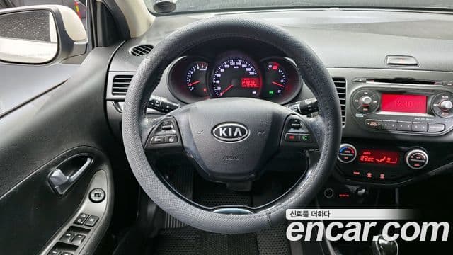 Kia All New Morning Luxury, 2012 13