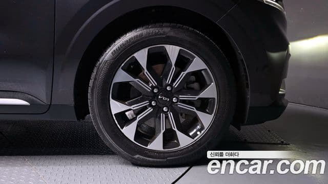 Kia Carnival 4세대 Signature, 2023 все фото